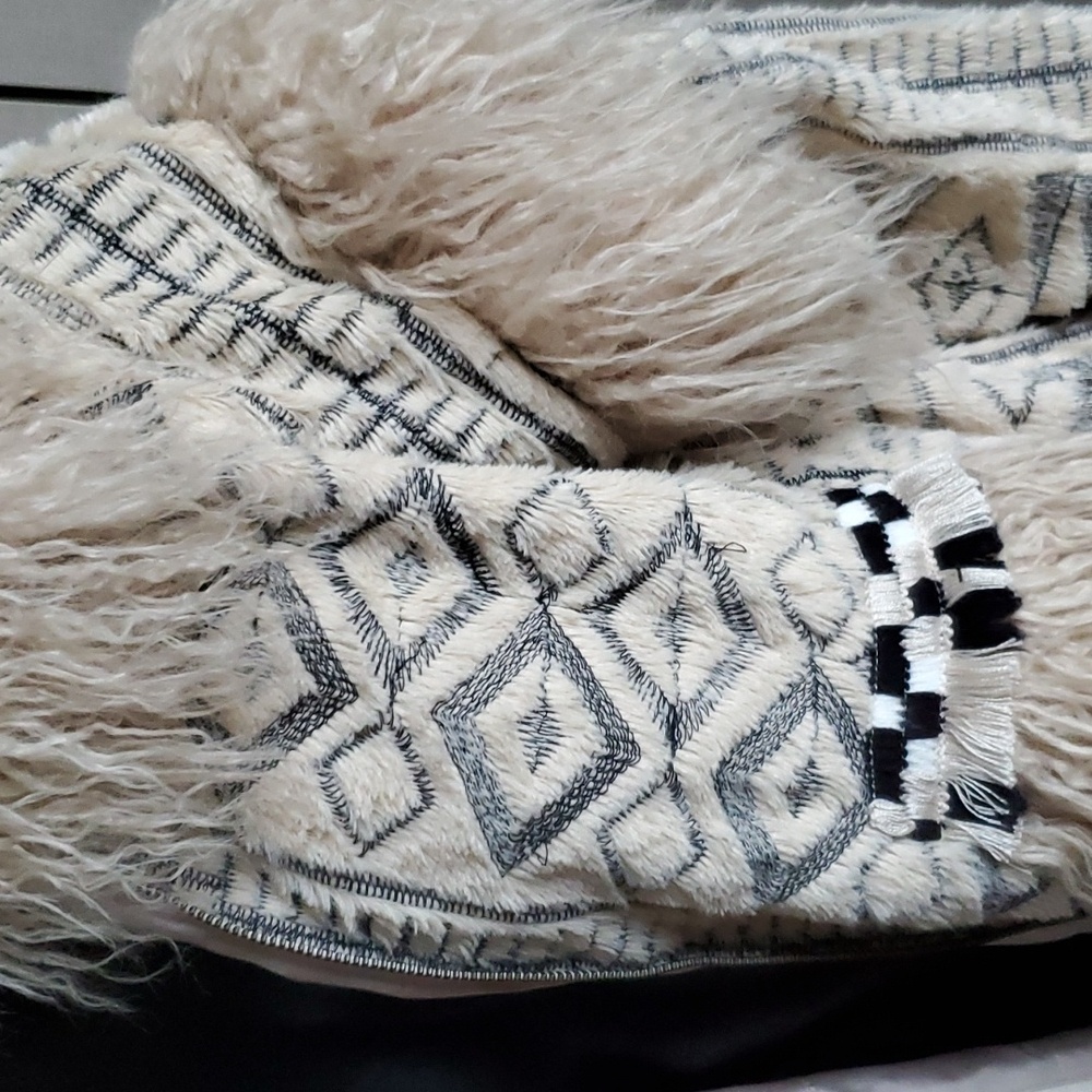 *Rare* Anna Sui Fall 2015 Runway Penny Lane Afghan Style Coat - Picture 5 of 7
